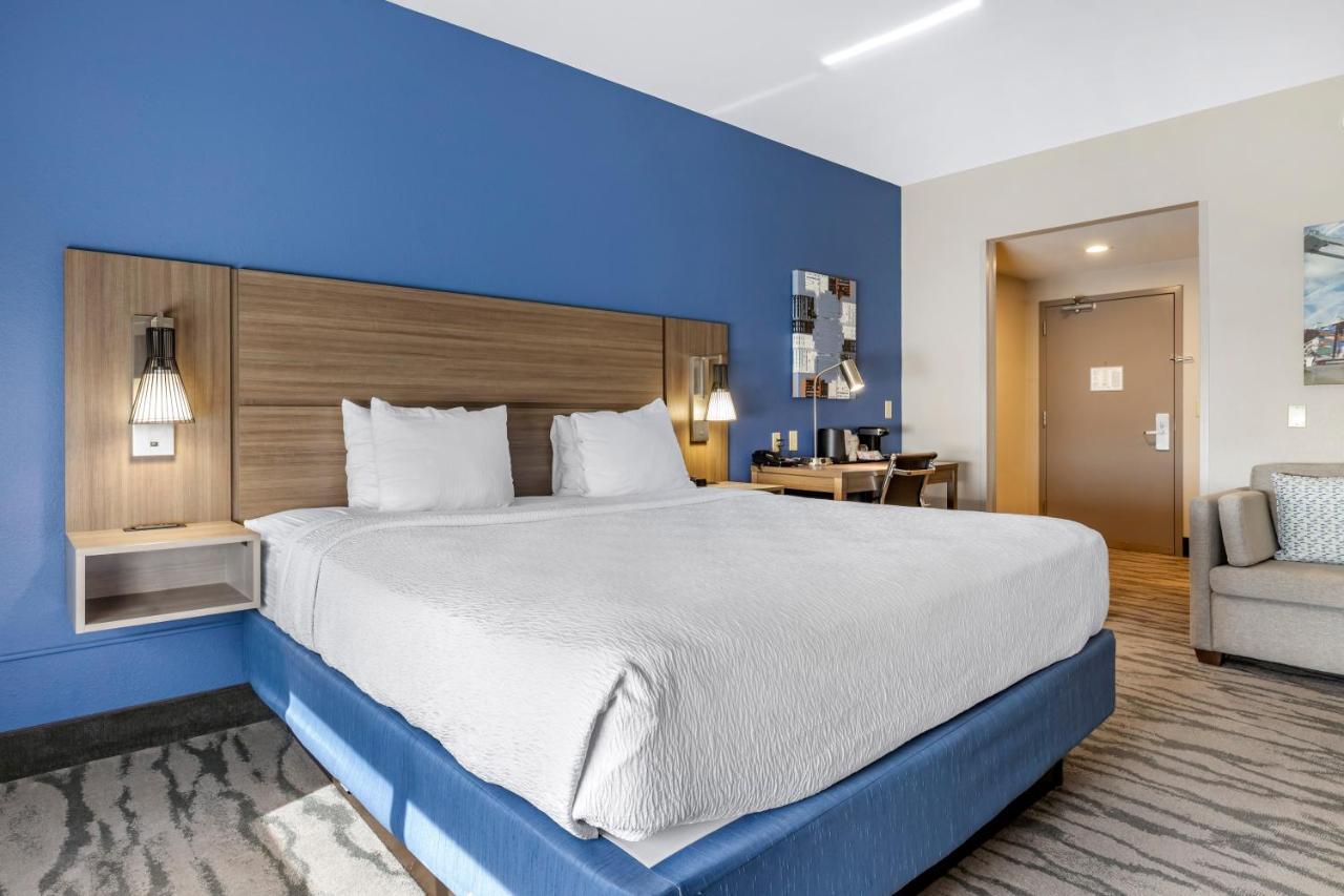 Best Western Plus Castlerock Inn & Suites Bentonville Luaran gambar