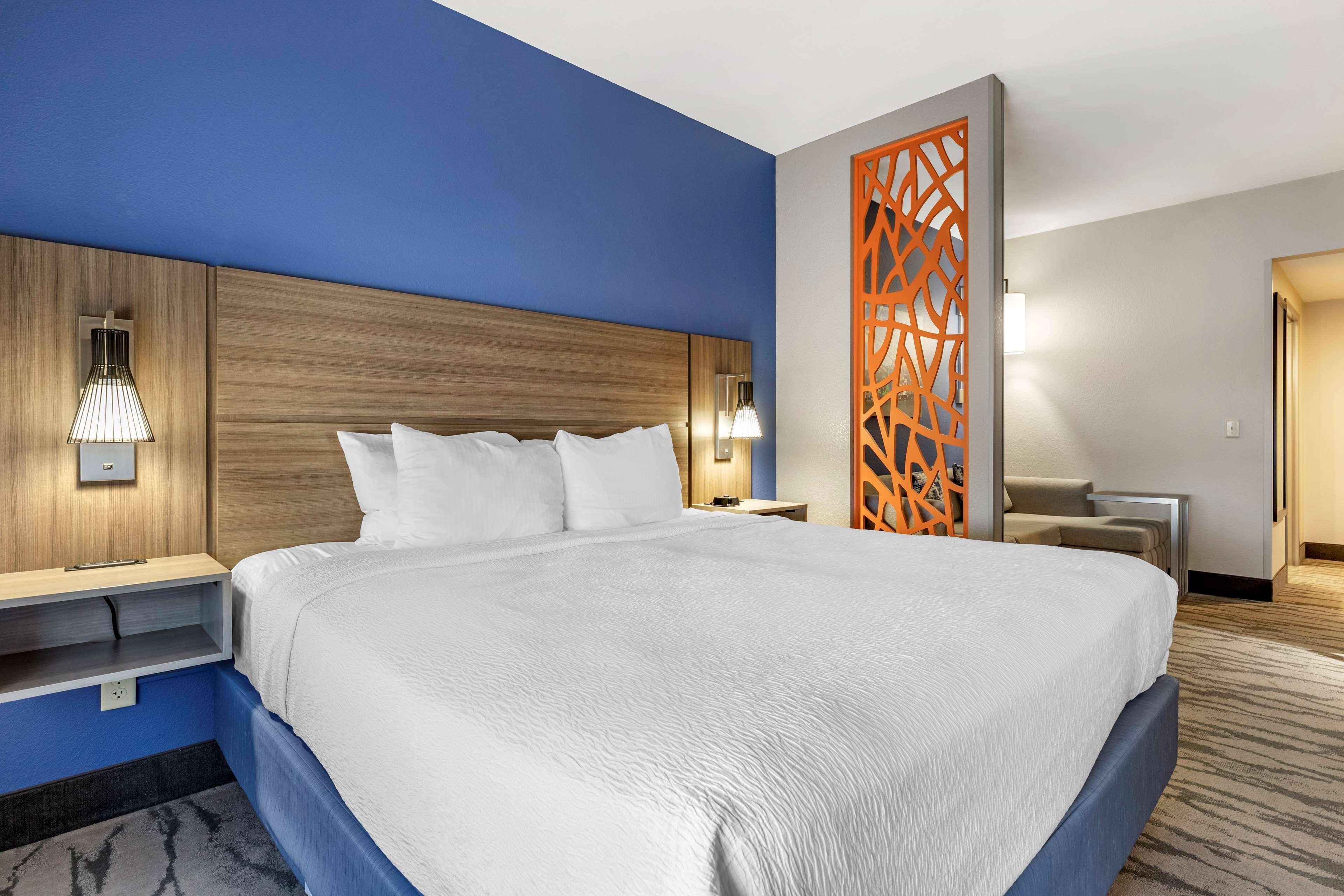 Best Western Plus Castlerock Inn & Suites Bentonville Luaran gambar