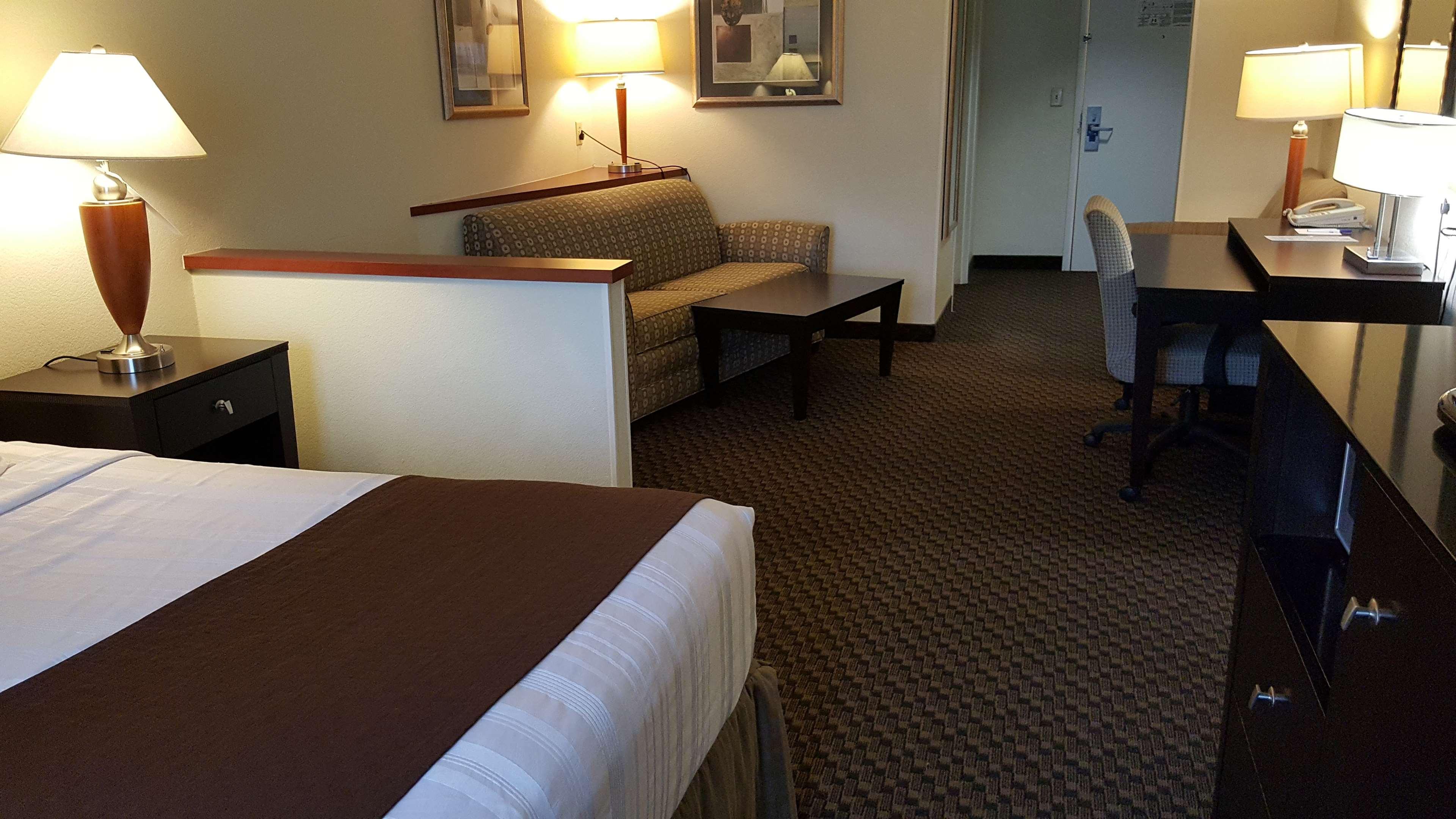 Best Western Plus Castlerock Inn & Suites Bentonville Luaran gambar