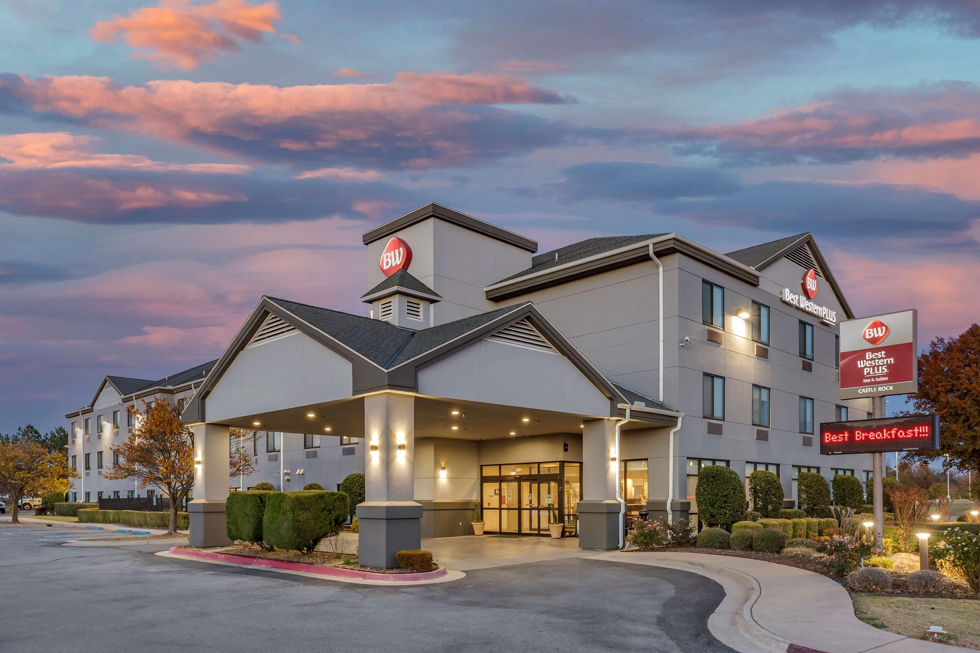 Best Western Plus Castlerock Inn & Suites Bentonville Luaran gambar